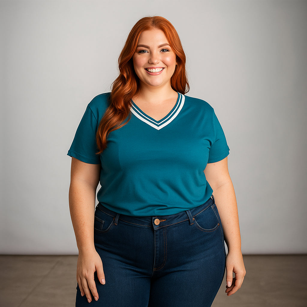 Blusinha Plus Size Feminina Soltinha Viscolycra Blusa Básica Elegante Estilosa Camiseta com Manga Gola V Malha Confortáv